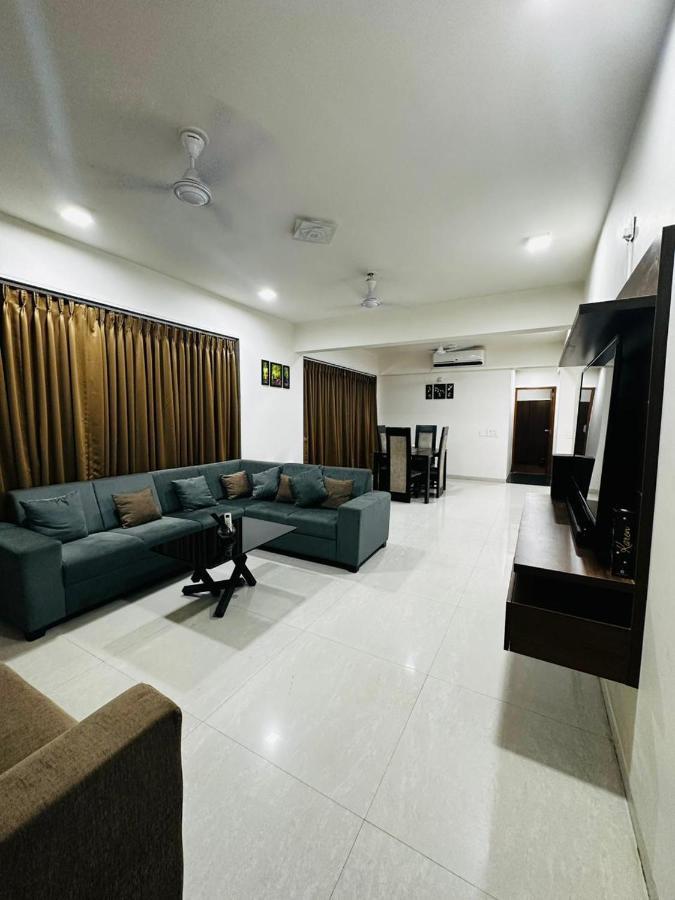 River Front Property Ahmedabad Exterior photo