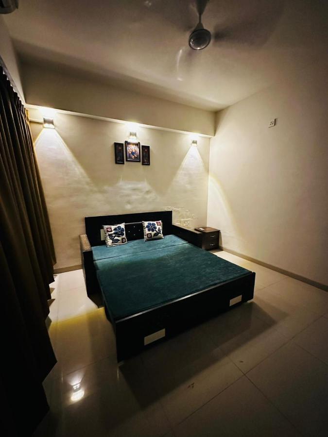 River Front Property Ahmedabad Exterior photo